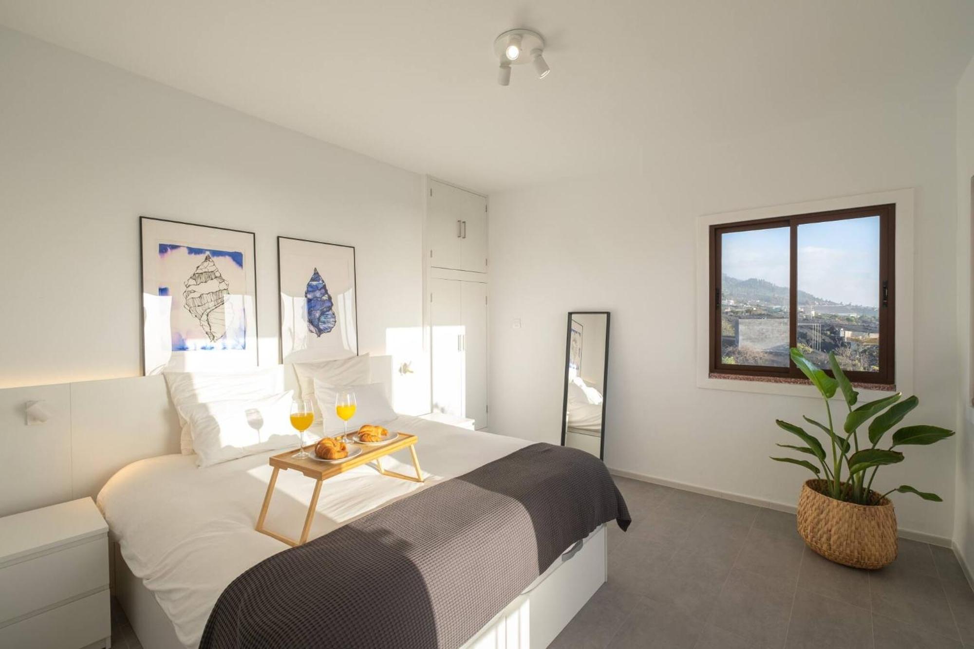 Finca Las Huellas - Moderno Apartamento Con Vistas Al Mar Y Al Volcan Los Llanos De Aridane Kültér fotó